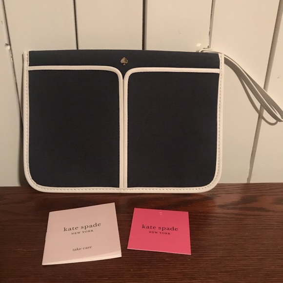 ♠️ Kate Spade ♠️ Wristlet - Picture 5 of 5